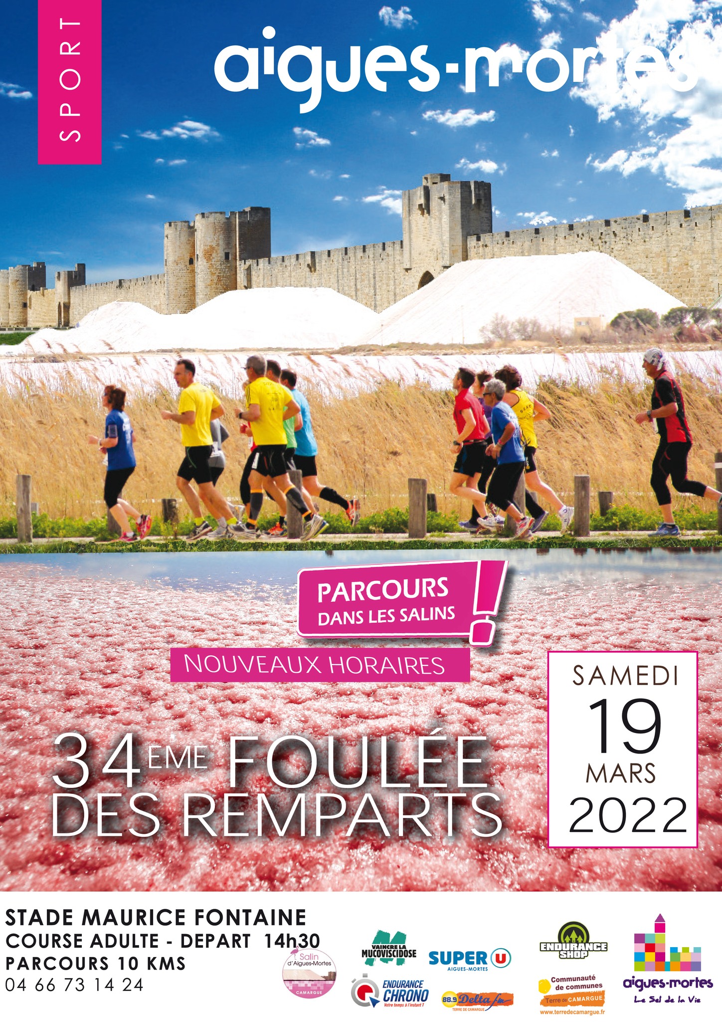 Foule-des-Remparts-Aigues-Mortes